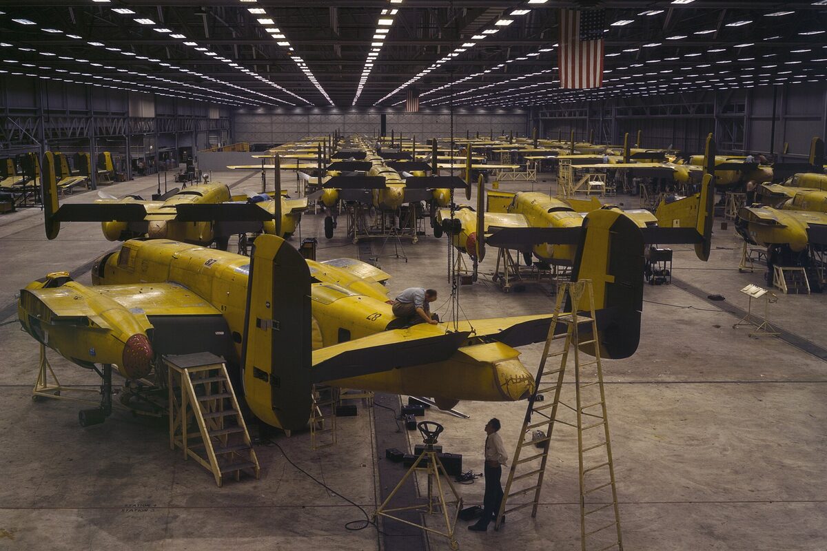 Aircraft assembly facility for aerospace manufacturing